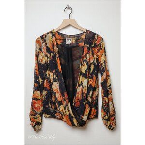 Women's HAUTE HIPPIE Blouse Size S 100% Silk Floral Wrap Boho Autumn Fall